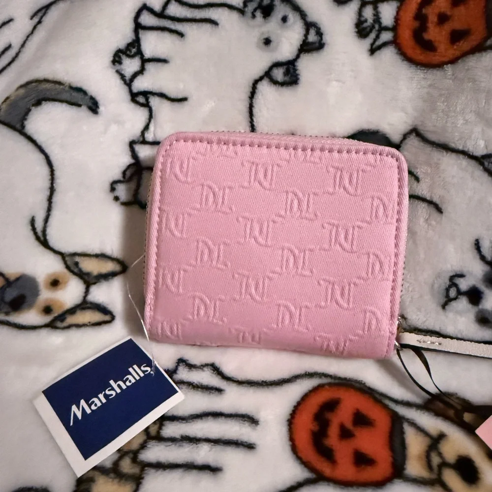 NWT Juicy Couture Blank Canvas Pink Zip Around Wallet